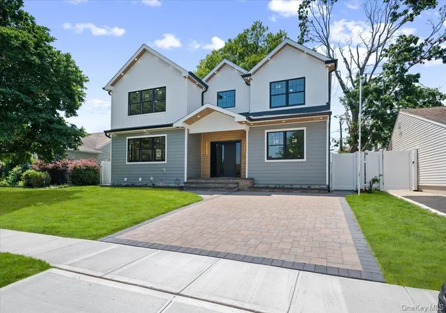 Photo 1 of Single family home for sale at 517 Corral Run, Hempstead, NY 11714 | MLS# 1024905 | Listing updated on 2026-09-06