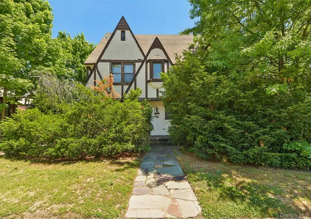 Single family home for sale at 38 Cedarhurst Ave, Hempstead, NY 11516 | MLS# 1024914