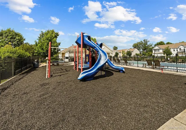 2nd image of 19 Brighton Dr, Newburgh, NY 12550