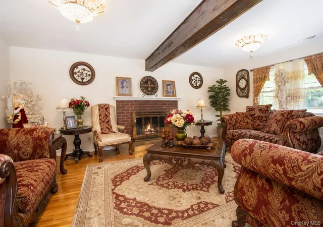 2nd image of 12 Princeton Dr, Huntington, NY 11746 | MLS# 1024922