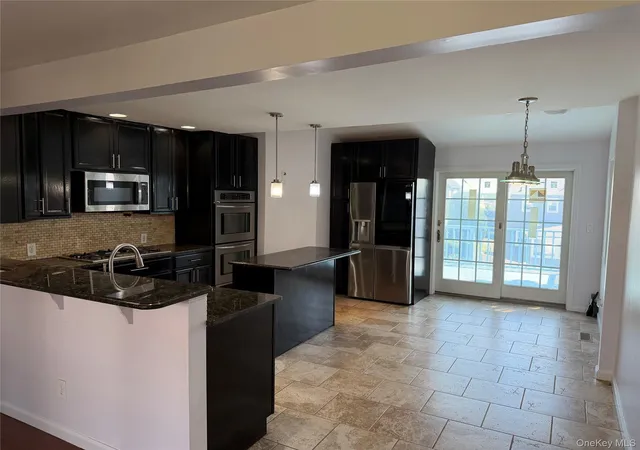 Photo 3 of Single family home for sale at 80 Westerly St, Yonkers, NY 10704 | MLS# 1024937 | Listing updated on 2026-09-17