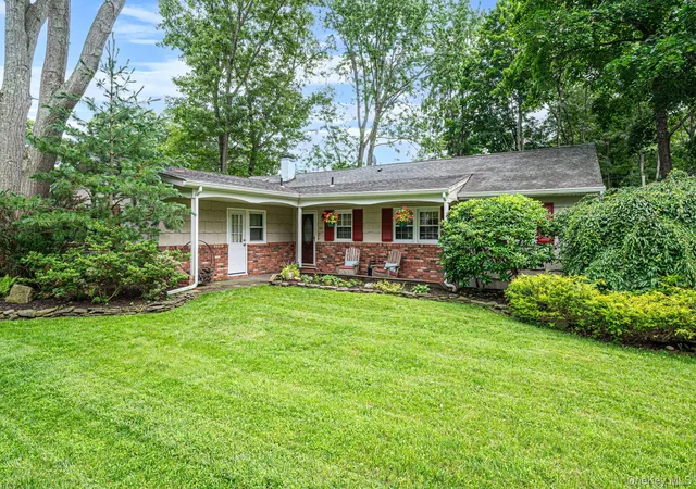 1st image of 44 Winslow Ln, Smithtown, NY 11787 | MLS# 1024943
