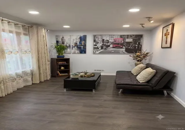 5th image of 1101 128Th St, New York, NY 11356 | MLS# 1024946