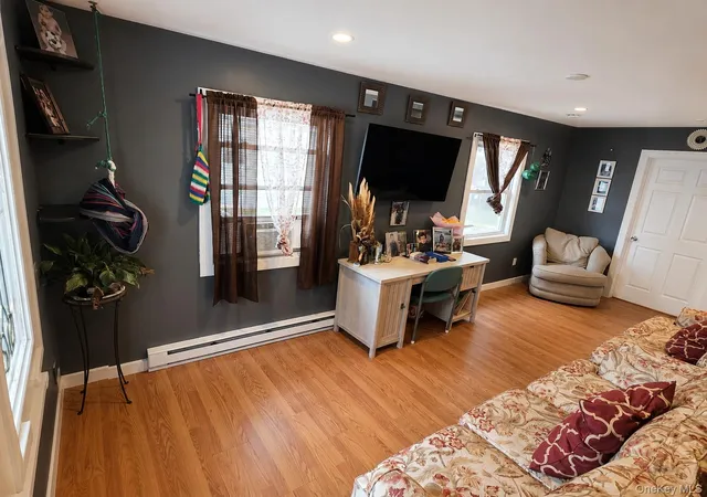 Photo 3 of Manufactured home for sale at 433 Mill Rd #38, Riverhead, NY 11933 | MLS# 1024968 | Listing updated on 2026-09-06