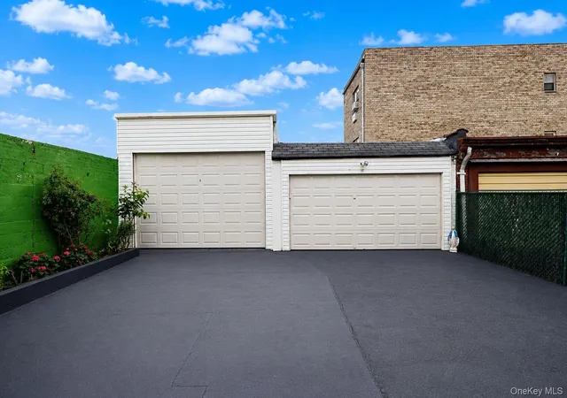 4th image of 6340 60Th Pl, Ridgewood, NY 11385 | MLS# 1024969
