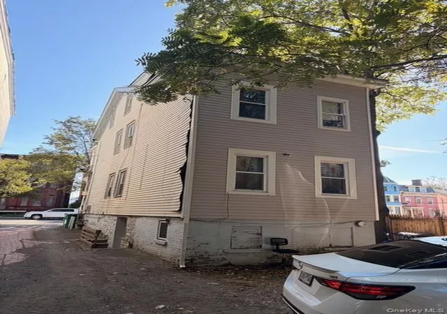 Listing Photo 4 - Condo for sale in building located at 51 Dubois St, Newburgh, NY 12550