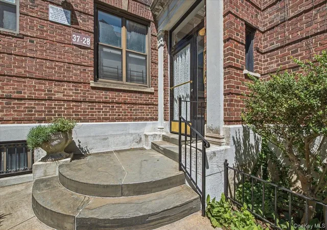 3rd image of 37-28 80Th St #31, Jackson Heights, NY 11372 | MLS# 1024983