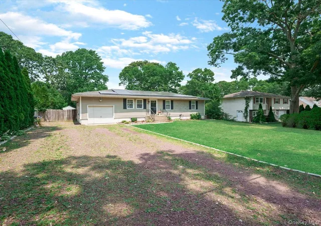 Photo 2 of Sale Pending at 269 Carleton Dr E, Shirley, NY 11967 | MLS# 1024992 | Listing updated on 2026-08-27