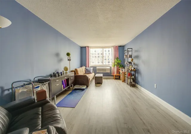 Photo 3 of Sale Pending at 118-17 Union Turnpike #11J, New York, NY 11375 | MLS# 1025007 | Listing updated on 2026-09-01