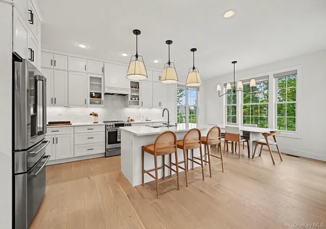 3rd image of 17 Stableview Ln, Brewster, NY 10509 | MLS# 1025029