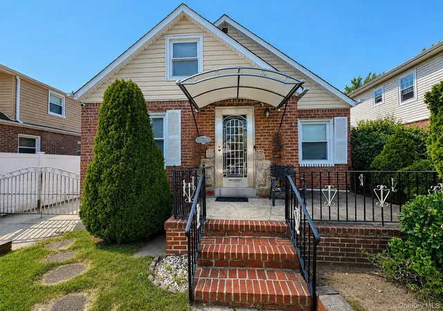 Photo 2 of Sale Pending at 11828 227th Street, New York, NY 11411 | MLS# 1025033 | Listing updated on 2026-09-19