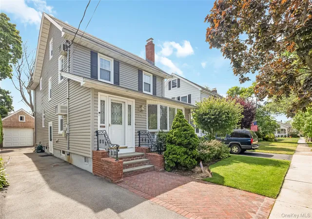 Photo 2 of Sale Pending at 69 Vernon Ave, Hempstead, NY 11570 | MLS# 1025041 | Listing updated on 2026-09-16