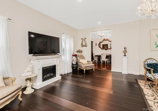 5th image of 642 Park Ave, Yonkers, NY 10703 | MLS# 1025064