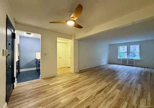 3rd image of 2090 Barnes Ave #1D, Bronx, NY 10462 | MLS# 1025067
