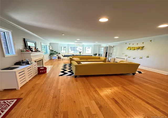 2nd image of 11 W Terrace Rd, North Hempstead, NY 11021 | MLS# 1025107