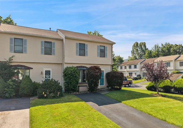 2nd image of 61 Zugibe Ct, West Haverstraw, NY 10993 | MLS# 1025123