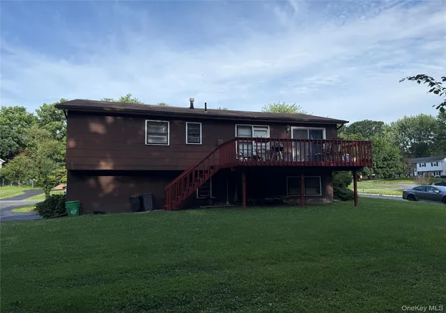 2nd image of 17 Fulton St, Clarkstown, NY 10954 | MLS# 1025127