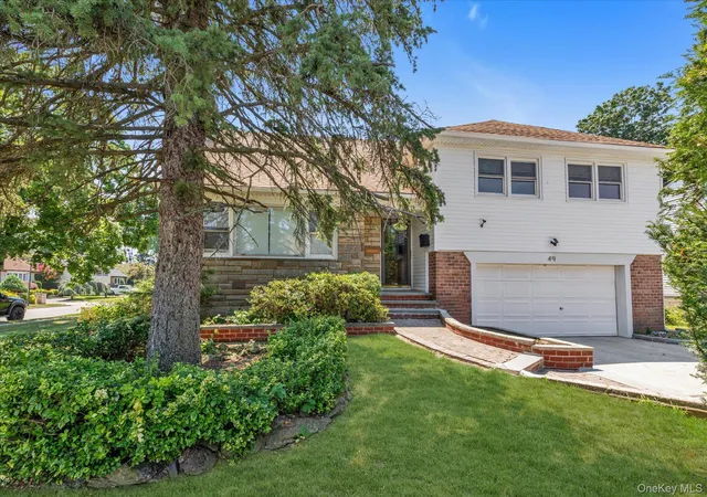 Photo 1 of Single family home for sale at 49 Middlecamp Rd, North Hempstead, NY 11590 | MLS# 1025129 | Listing updated on 2026-08-29