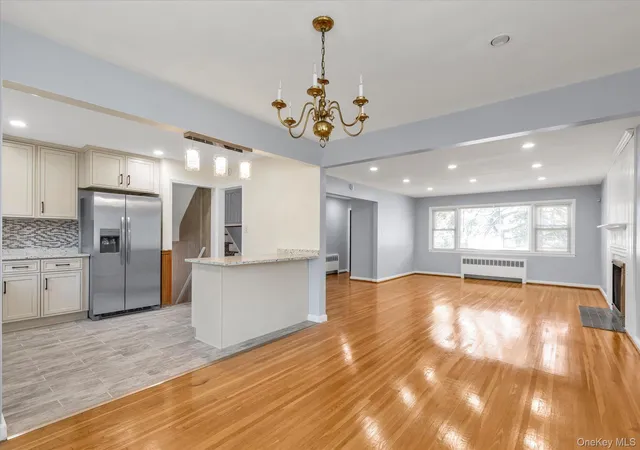 Photo 4 of Single family home for sale at 49 Middlecamp Rd, North Hempstead, NY 11590 | MLS# 1025129 | Listing updated on 2026-09-28