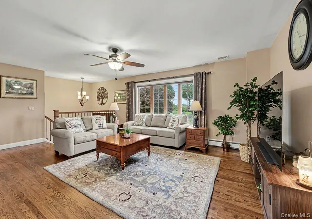 3rd image of 19 Lindy Dr, Carmel, NY 10512 | MLS# 1025130