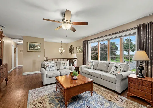 4th image of 19 Lindy Dr, Carmel, NY 10512 | MLS# 1025130