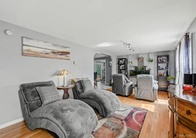 4th image of 726 County Route 93, Wawayanda, NY 10973 | MLS# 1025131