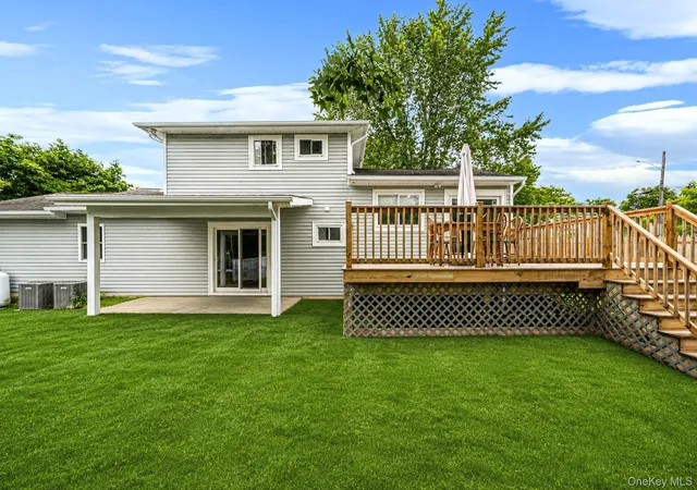 4th image of 48 Hillside Ave, Brookhaven, NY 11772 | MLS# 1025143