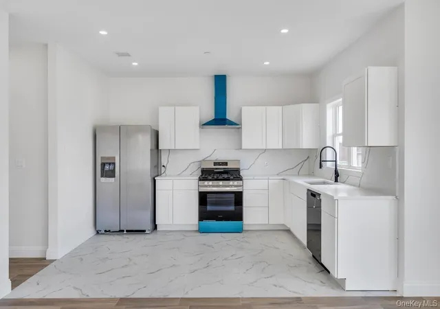 4th image of 10 8Th Ave, East Rockaway, NY 11518 | MLS# 1025152