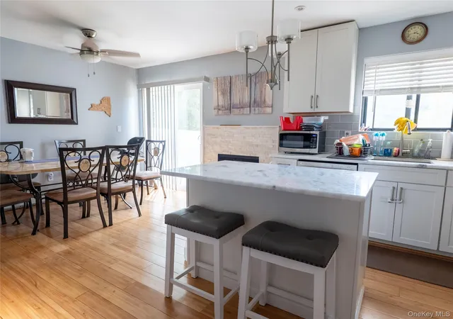 Photo 3 of Sale Pending at 402 Mountain Laurel Dr, Chester Town, NY 10950 | MLS# 1025157 | Listing updated on 2026-10-09