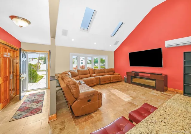 Photo 3 of Sale Pending at 3411 Austin Ave, Hempstead, NY 11793 | MLS# 1025179 | Listing updated on 2026-07-31