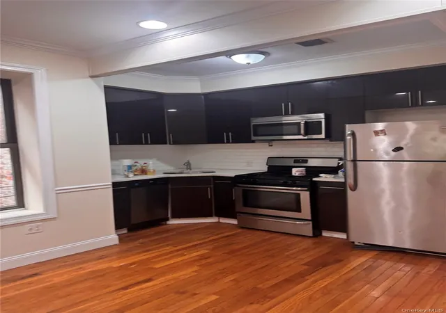 Photo 3 of Single family home for sale at 655 Hendrix St, New York, NY 11207 | MLS# 1025237 | Listing updated on 2026-10-07