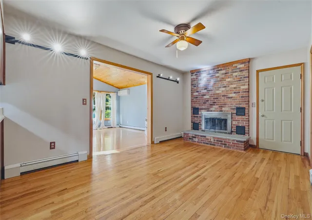 4th image of 12 Kristi Ln, Poughkeepsie, NY 12601 | MLS# 1025240
