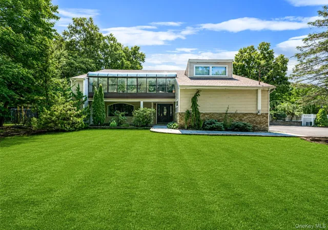 2nd image of 174 Dix Hills Rd, Huntington, NY 11746 | MLS# 1025247