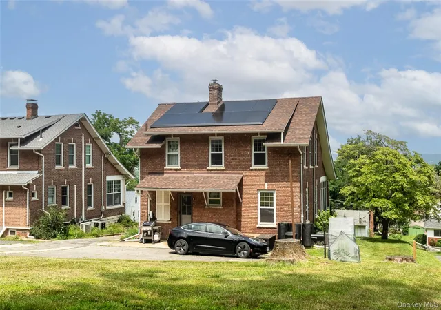 Photo 1 of Single family home for sale at 28 Hillside Ave, Haverstraw, NY 10927 | MLS# 1025251 | Listing updated on 2026-10-08