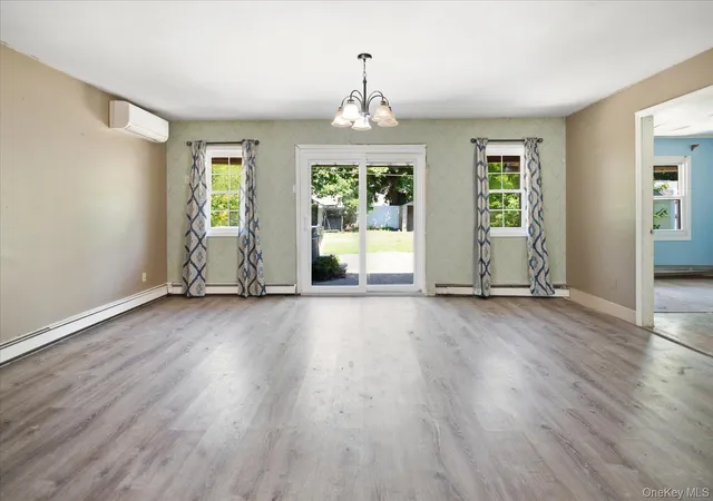 5th image of 47 Greenvale Ln, Hempstead, NY 11756 | MLS# 1025252