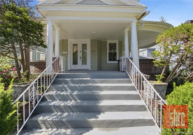 4th image of 1205 Beverley Rd, New York, NY 11218 | MLS# 1025270