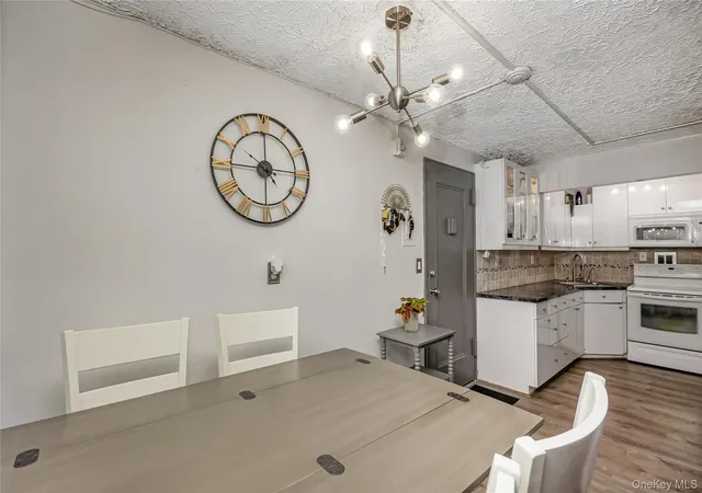 3rd image of 222 Smith St #1B, Hempstead, NY 11520 | MLS# 1025277