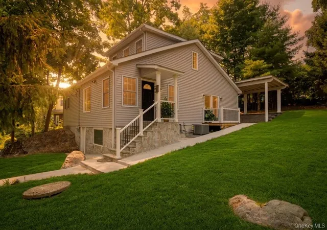 Photo 1 of Single family home for sale at 16 Wayne Ave, Highlands, NY 10922 | MLS# 1025294 | Listing updated on 2026-10-26
