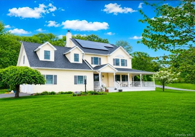 Single family home for sale at 24 Robyn Dr, Marlboro, NY 12542 | MLS# 1025295