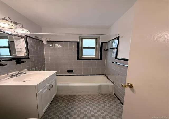 2nd image of 1010 Sherman #2D, New York, NY 10456 | MLS# 1025303