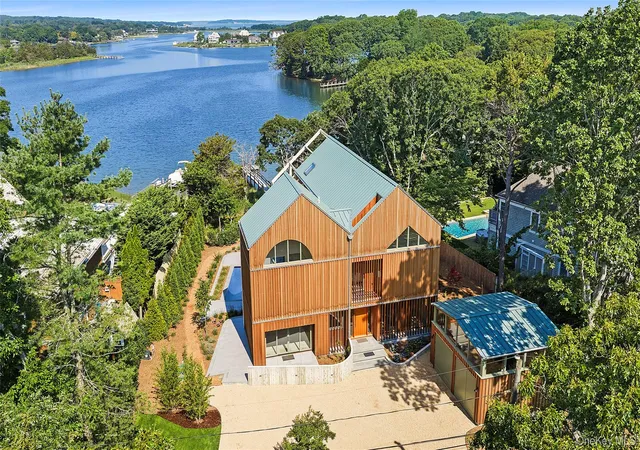 3rd image of 25 Bluff Point Rd, East Hampton, NY 11963 | MLS# 1025305
