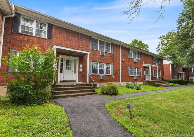 2nd image of 5 Wildwood Dr #16D, Wappinger, NY 12590 | MLS# 1025307