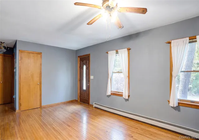 3rd image of 29 Boatheaders Ln N, East Hampton, NY 11937 | MLS# 1025320