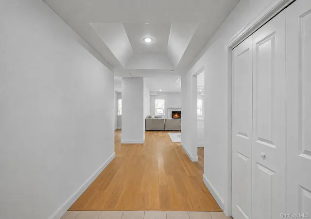 Photo 3 of Sale Pending at 77 Willow Cir, Brookhaven, NY 11727 | MLS# 1025323 | Listing updated on 2026-08-07