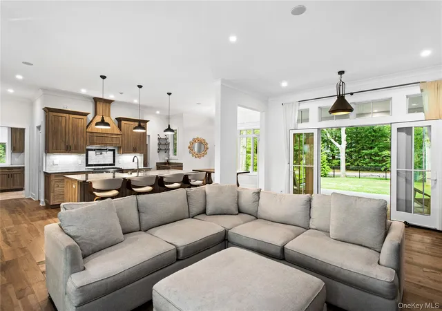 4th image of 9 Deerland Dr, East Quogue, NY 11942 | MLS# 1025325