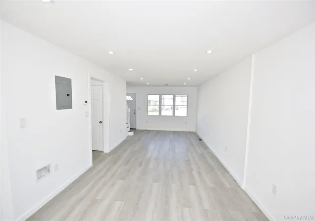 Photo 3 of Sale Pending at 240 Columbus Pkwy, Hempstead, NY 11501 | MLS# 1025335 | Listing updated on 2026-08-17