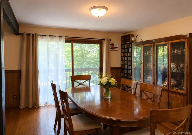 5th image of 10 Melia Wy, Huntington, NY 11746 | MLS# 1025353