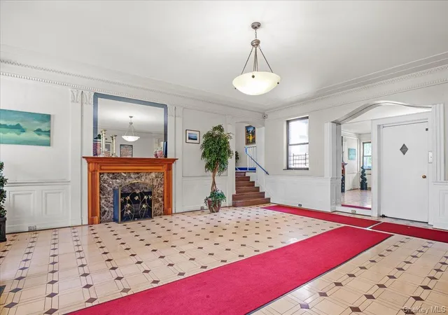 2nd image of 170 40 Highland Ave #401, New York, NY 11432 | MLS# 1025372