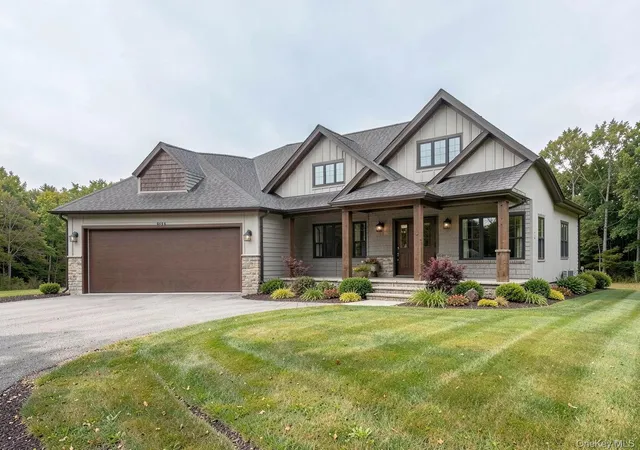1st image of 6 Shadow Ct, Wappingers Falls, NY 12590 | MLS# 1025380