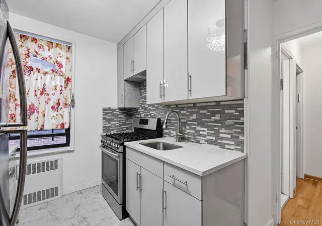 4th image of 84-31 Van Wyck Expy #2B, Jamaica, NY 11435 | MLS# 1025396